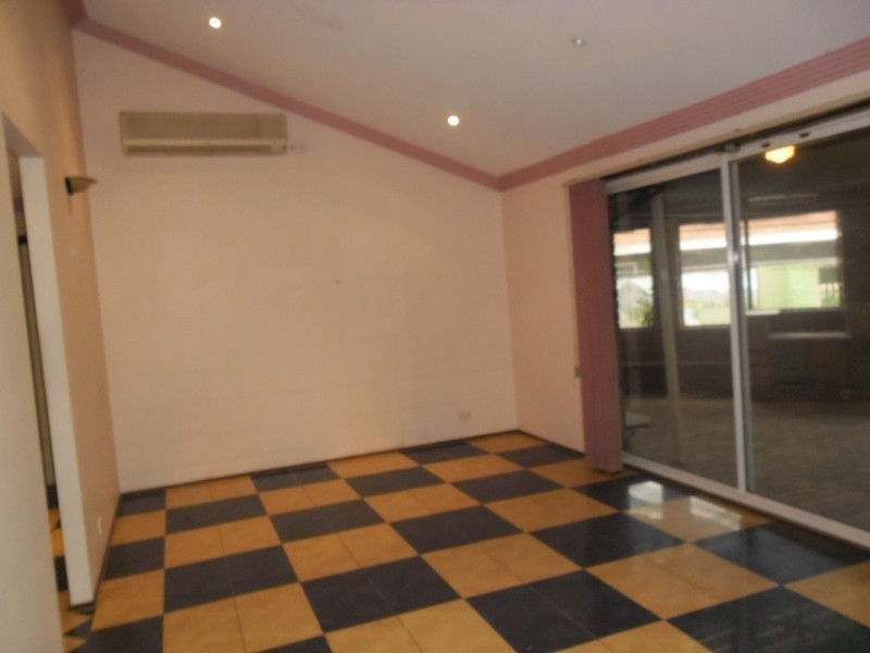 St Johns Park NSW 2176