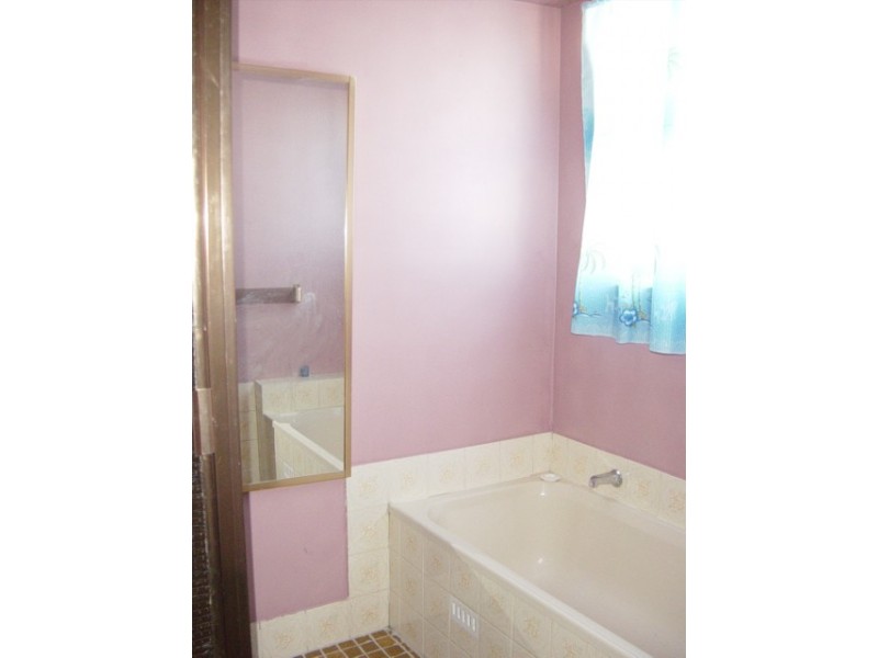 Bossley Park NSW 2176