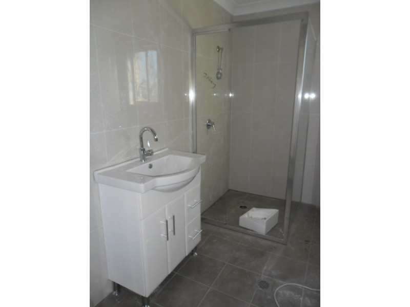 Edensor Park NSW 2176