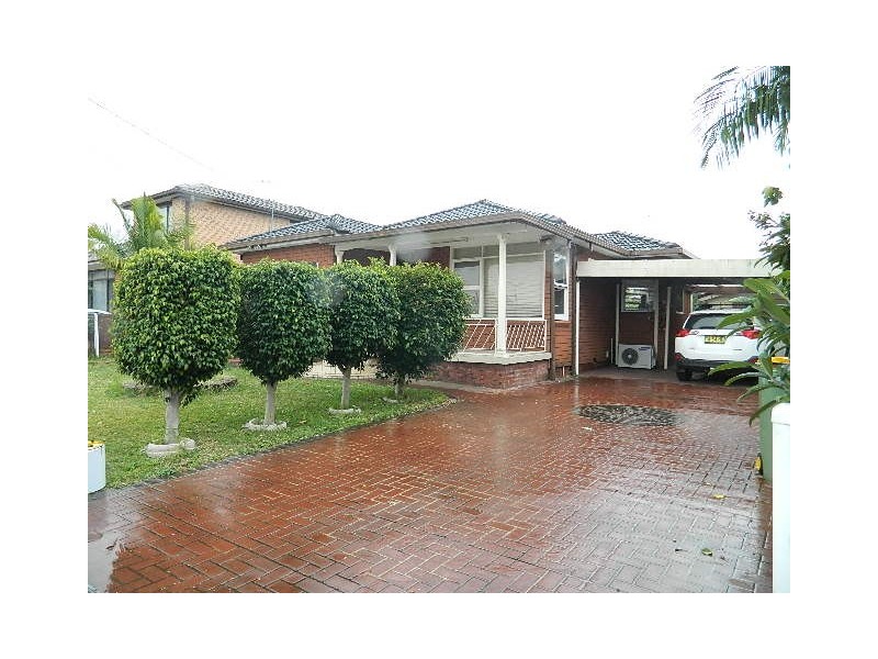 Fairfield West NSW 2165