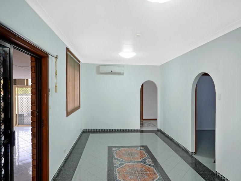 Bossley Park NSW 2176