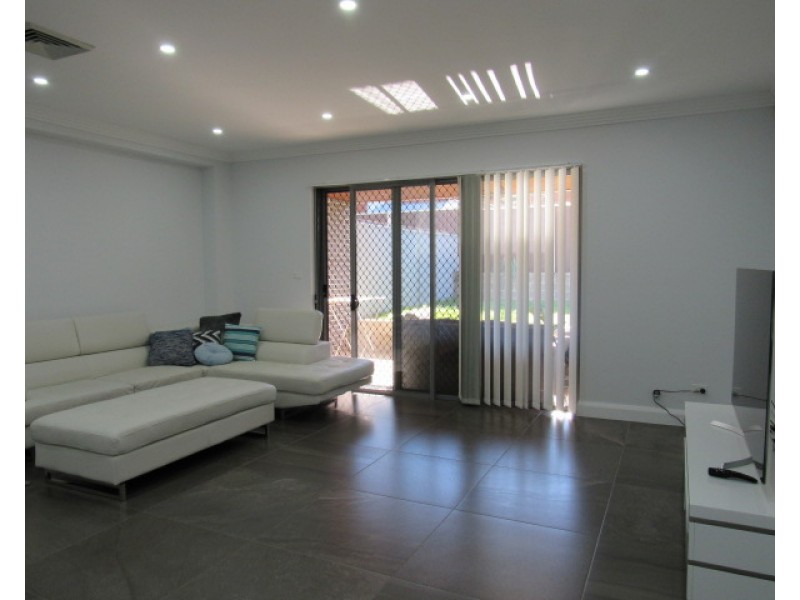 94 Linda Street, Fairfield Heights NSW 2165