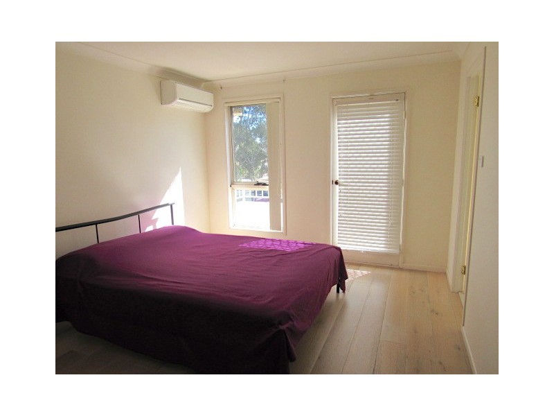 9 Jacaranda Court, Fairfield East NSW 2165