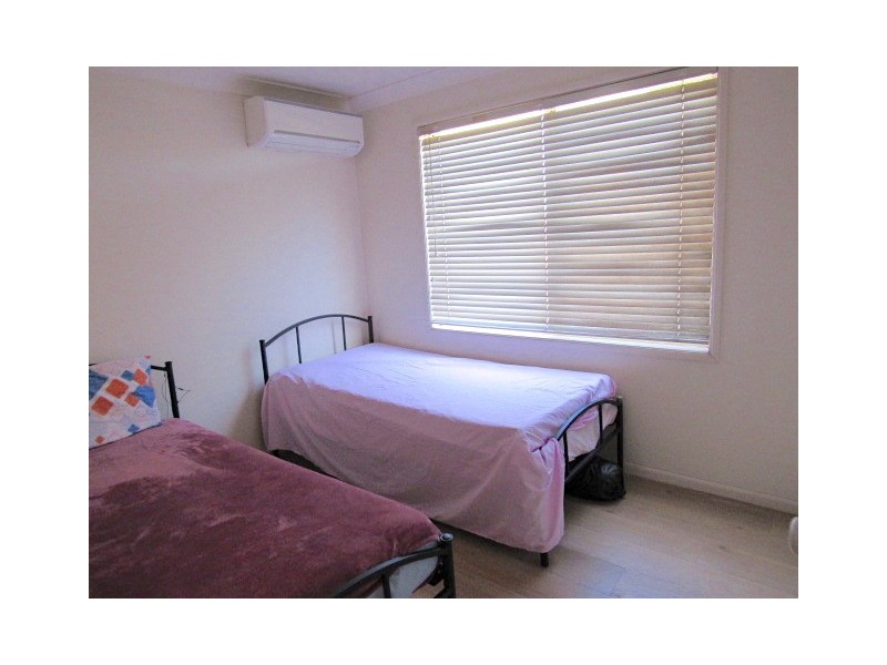 9 Jacaranda Court, Fairfield East NSW 2165