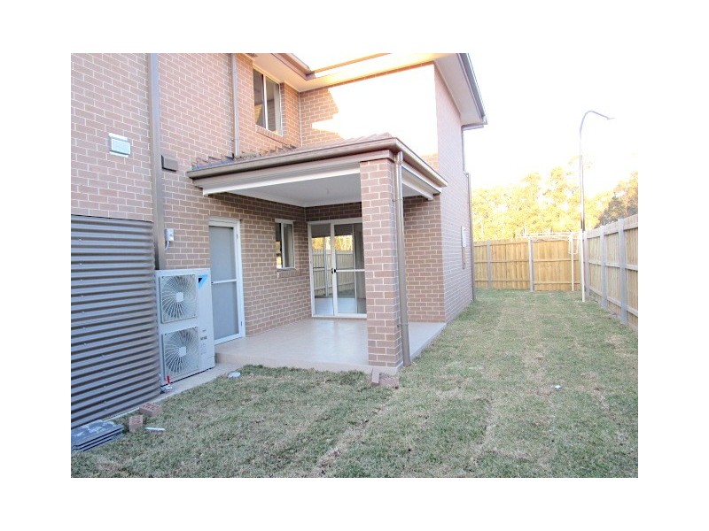 32 Avocet Circuit, Marsden Park NSW 2765