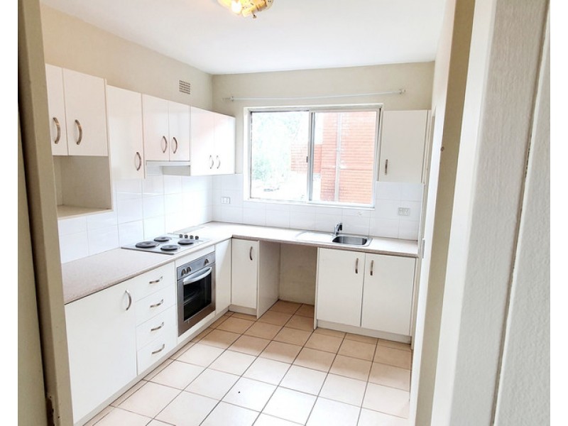 3/18 YORK STREET, Fairfield NSW 2165