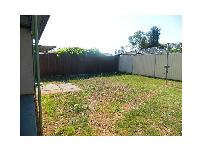 Fairfield East NSW 2165