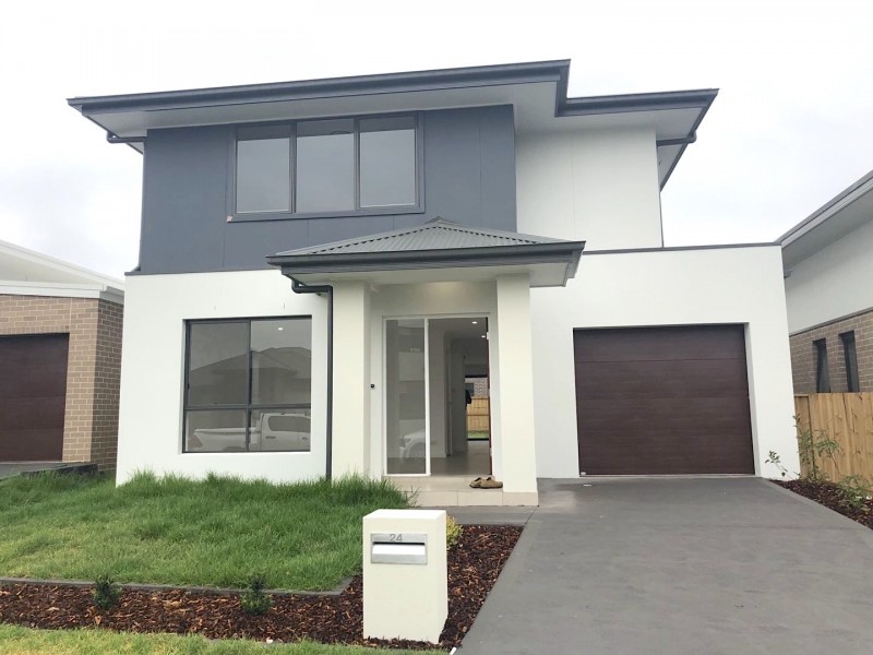 24 Kingsdale Avenue, Catherine Field NSW 2557