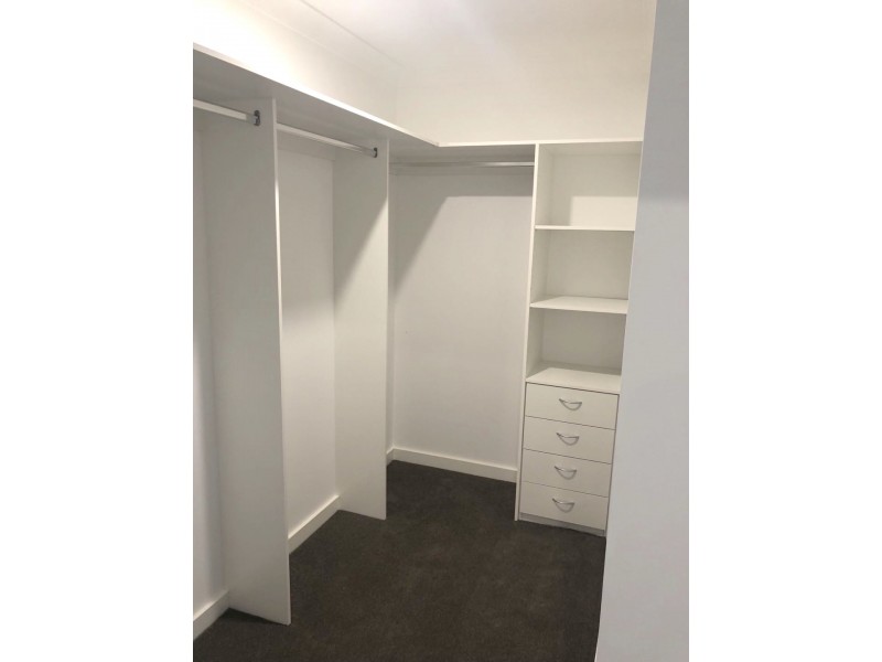 24 Kingsdale Avenue, Catherine Field NSW 2557