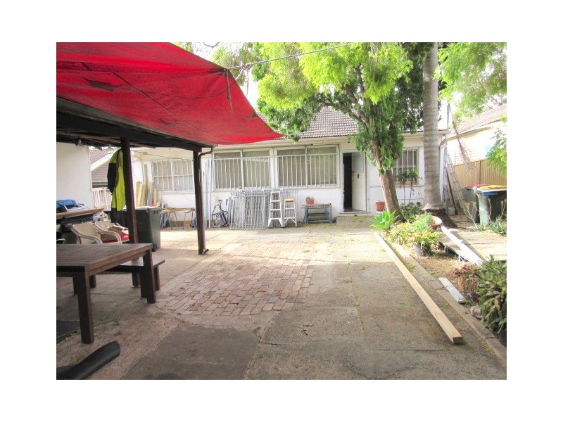 Carramar NSW 2163