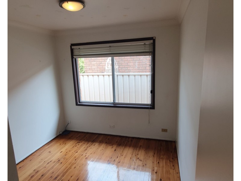 Bossley Park NSW 2176