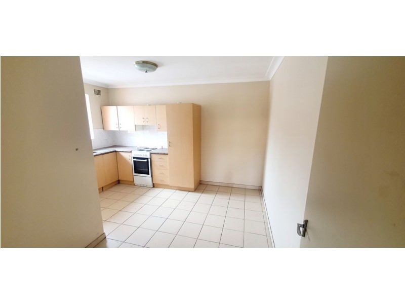 6/28 Flora Street, Roselands NSW 2196