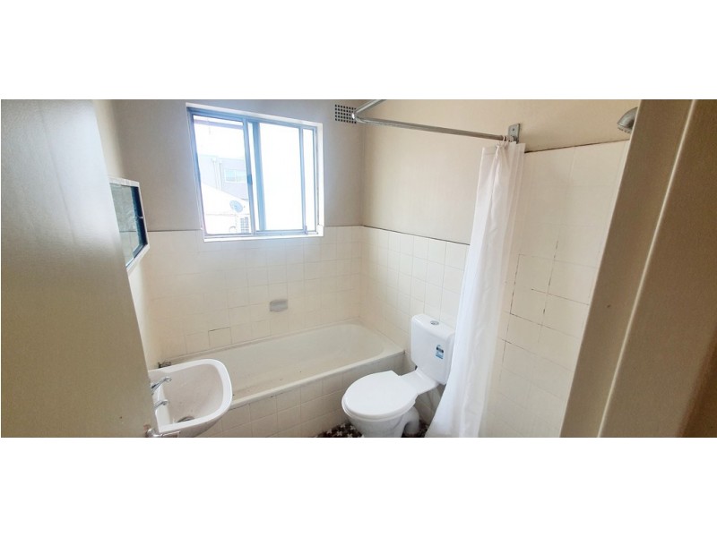 6/28 Flora Street, Roselands NSW 2196