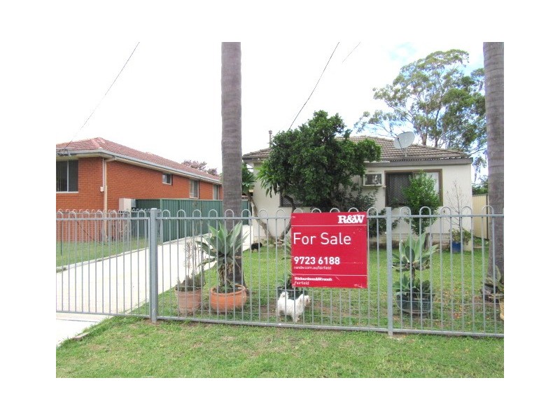 Fairfield East NSW 2165