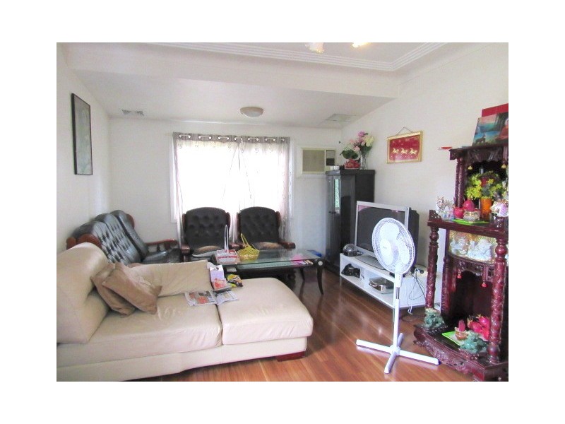 Fairfield East NSW 2165