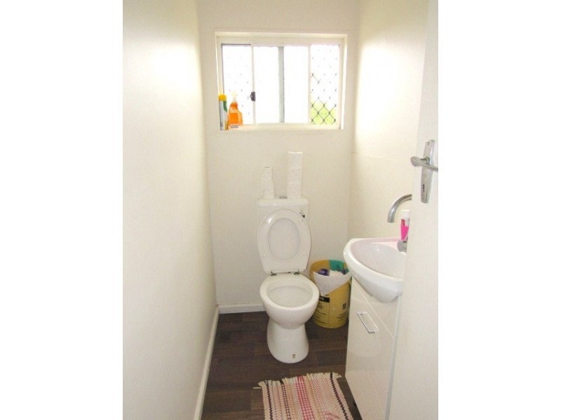 Fairfield East NSW 2165