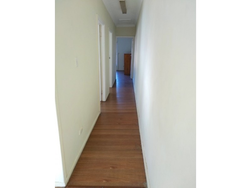 1/4 Orana Avenue, Seven Hills NSW 2147