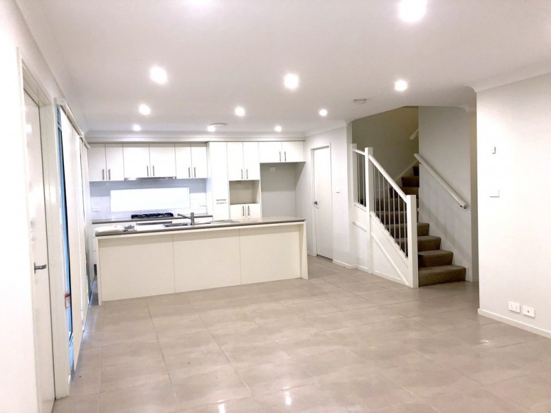 31 Wyndham Glade, The Ponds NSW 2769