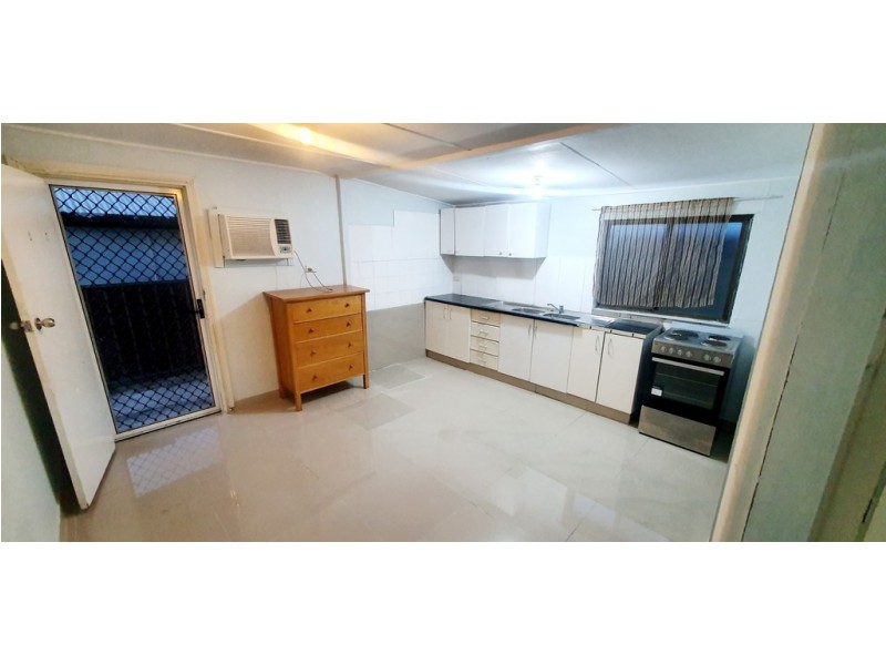 Fairfield West NSW 2165