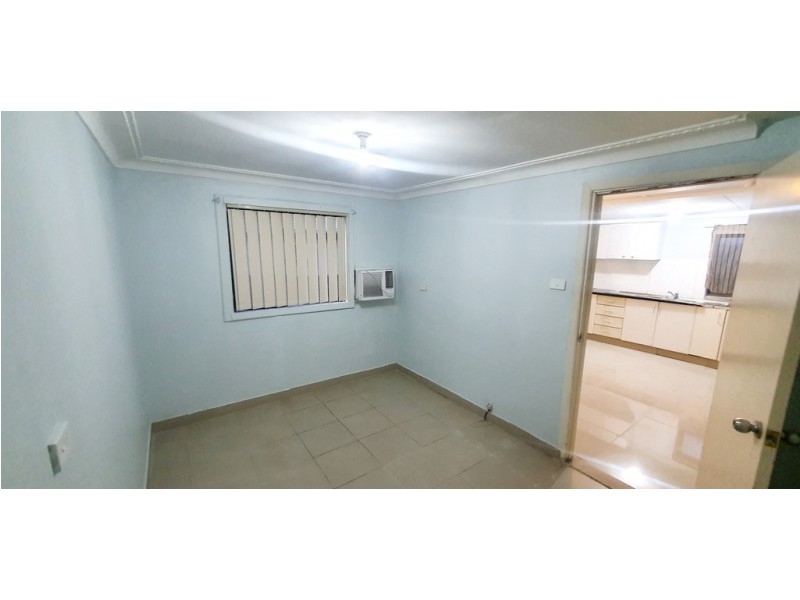 Fairfield West NSW 2165