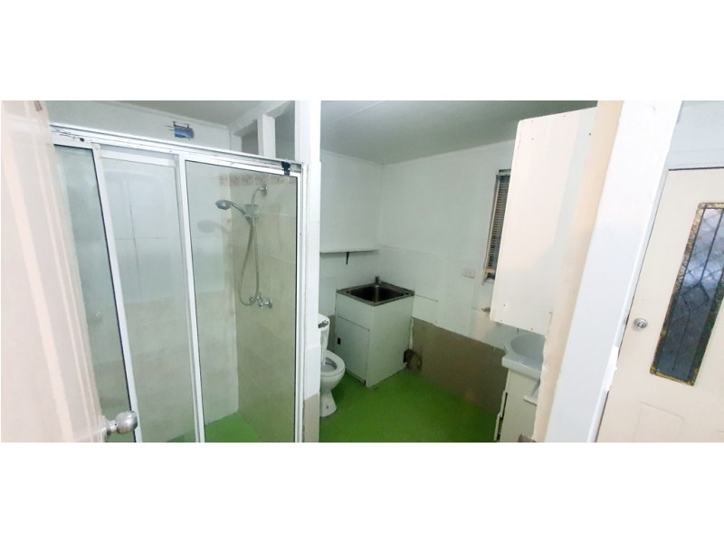 Fairfield West NSW 2165