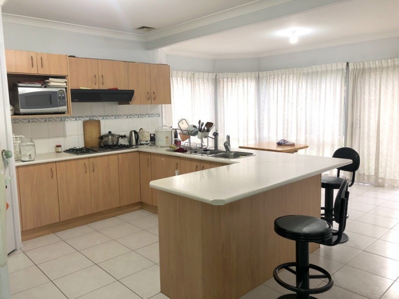 2 Currawong Street, Glenwood NSW 2768