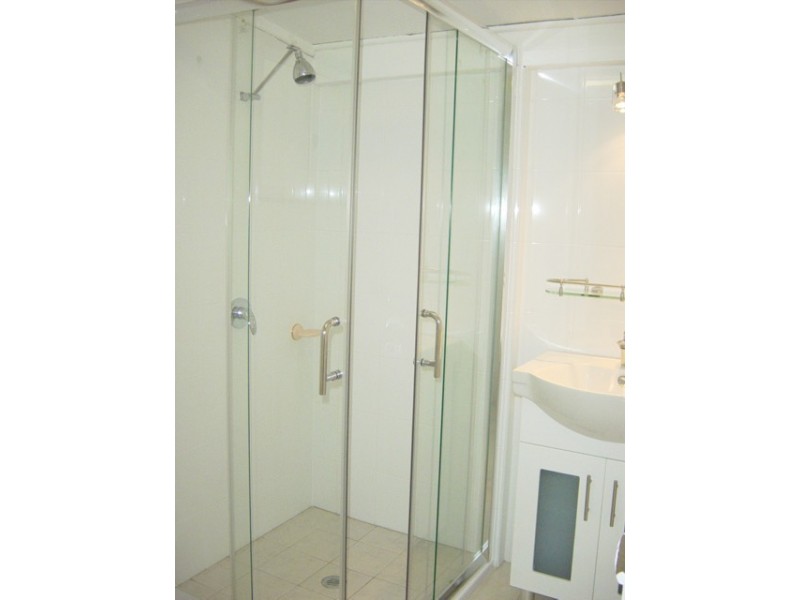 Canley Heights NSW 2166