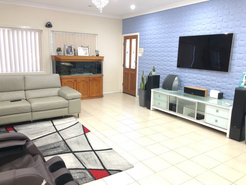 Fairfield East NSW 2165