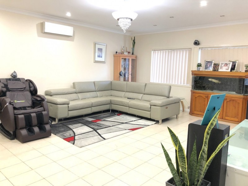 Fairfield East NSW 2165