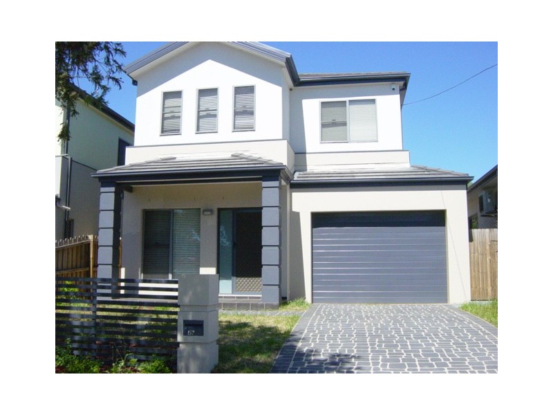 Fairfield NSW 2165