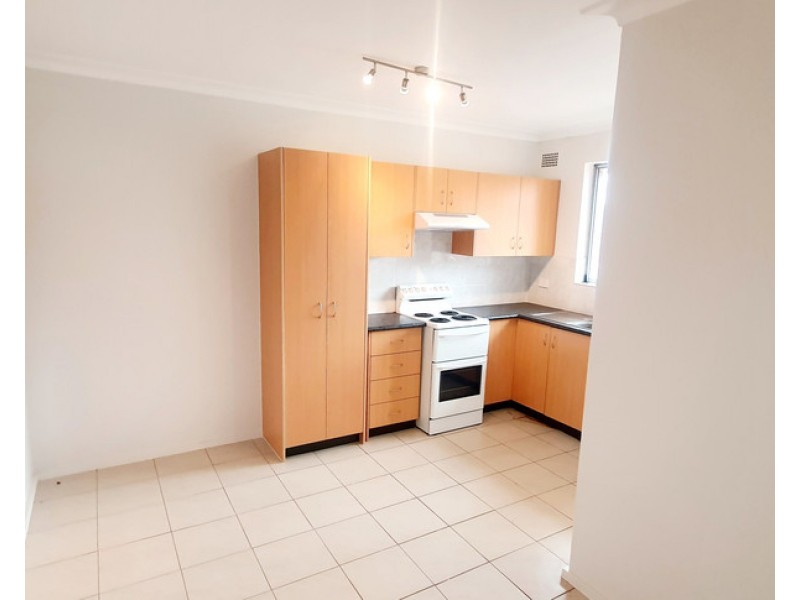 7/28 FLORA STREET, Roselands NSW 2196