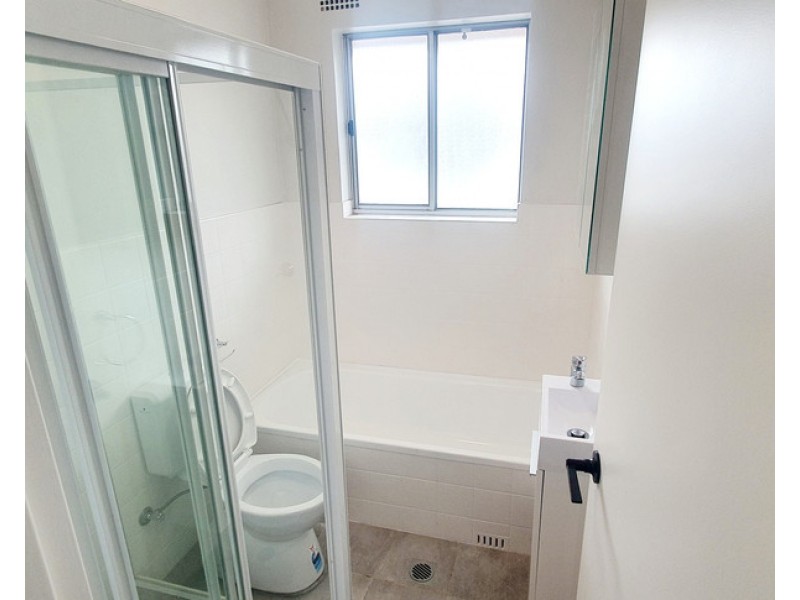 7/28 FLORA STREET, Roselands NSW 2196