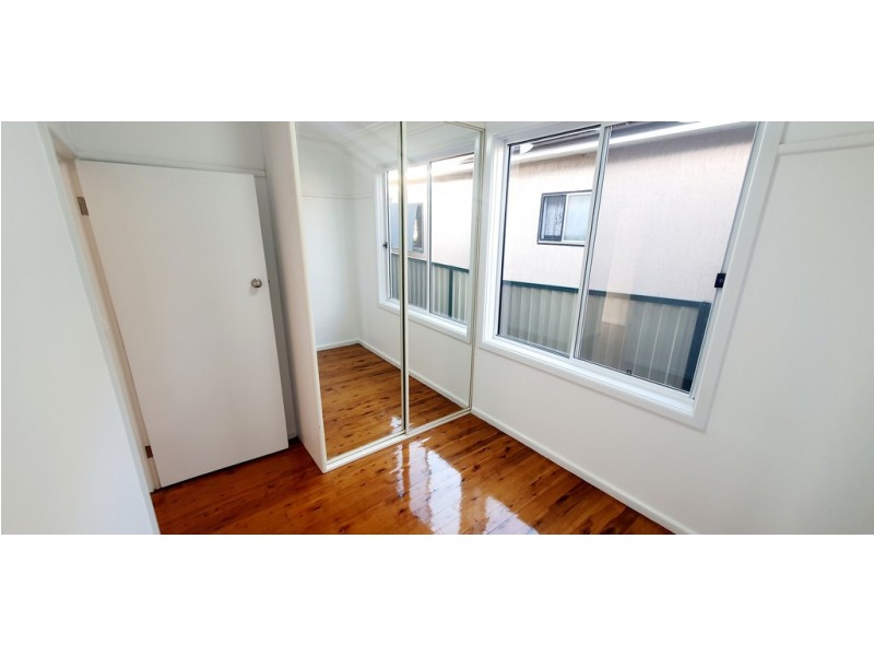 6 JANE ST, Smithfield NSW 2164