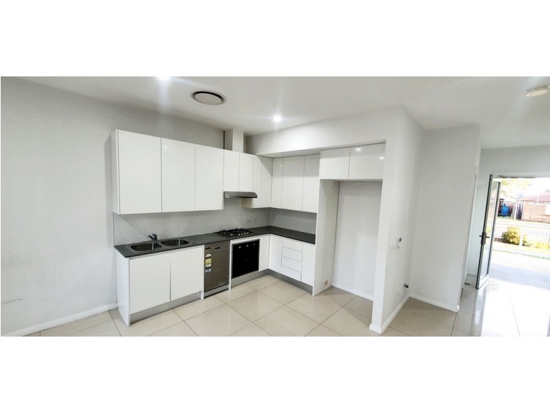 4/620 POLDING STREET, Bossley Park NSW 2176