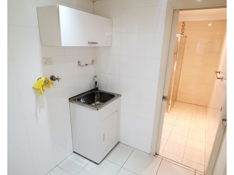 Fairfield West NSW 2165