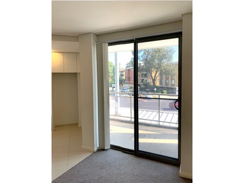 3/32 Castlereagh Street, Liverpool NSW 2170