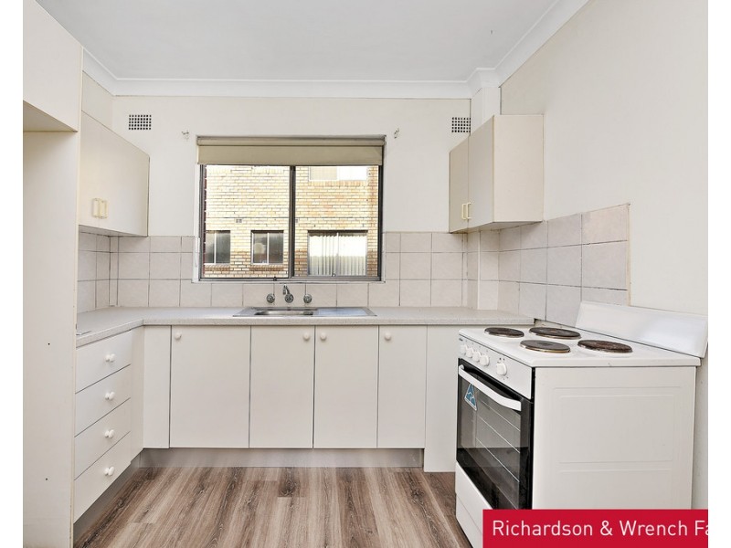 2/50 Burlington Road, Homebush NSW 2140