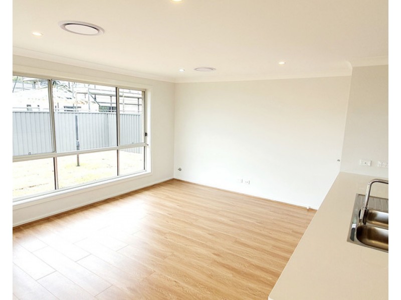 29 Antill Street, Thirlmere NSW 2572