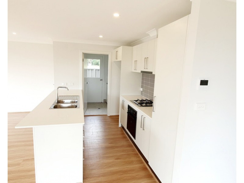 29 Antill Street, Thirlmere NSW 2572