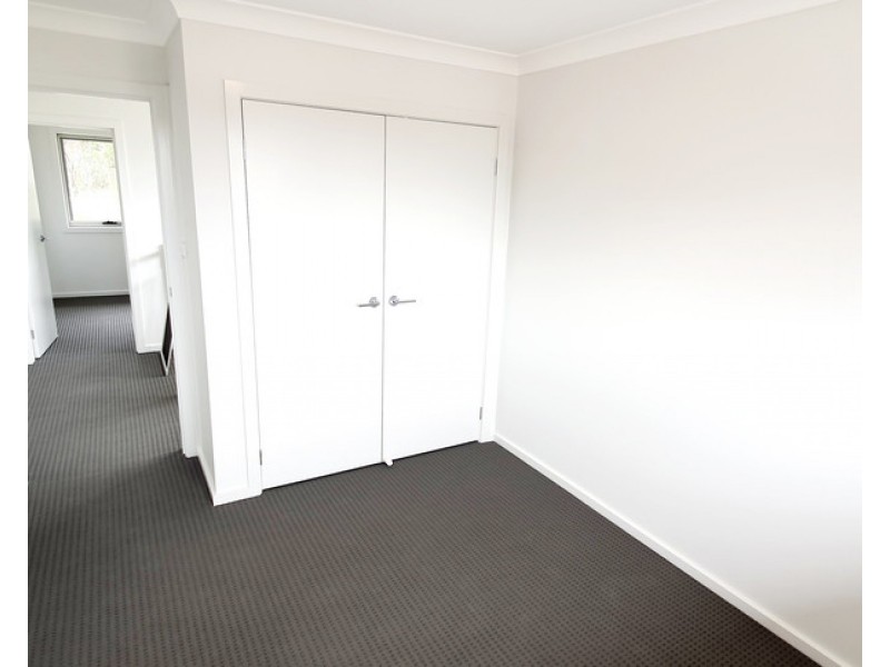 29 Antill Street, Thirlmere NSW 2572