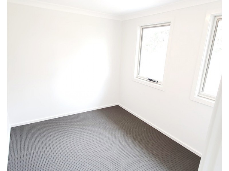 29 Antill Street, Thirlmere NSW 2572