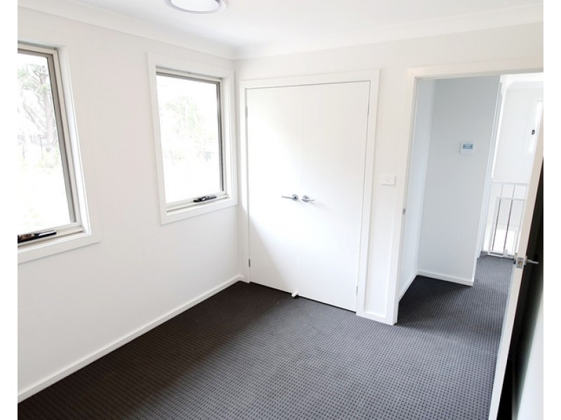 29 Antill Street, Thirlmere NSW 2572