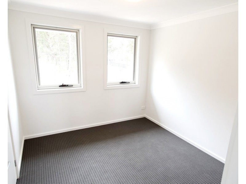 29 Antill Street, Thirlmere NSW 2572