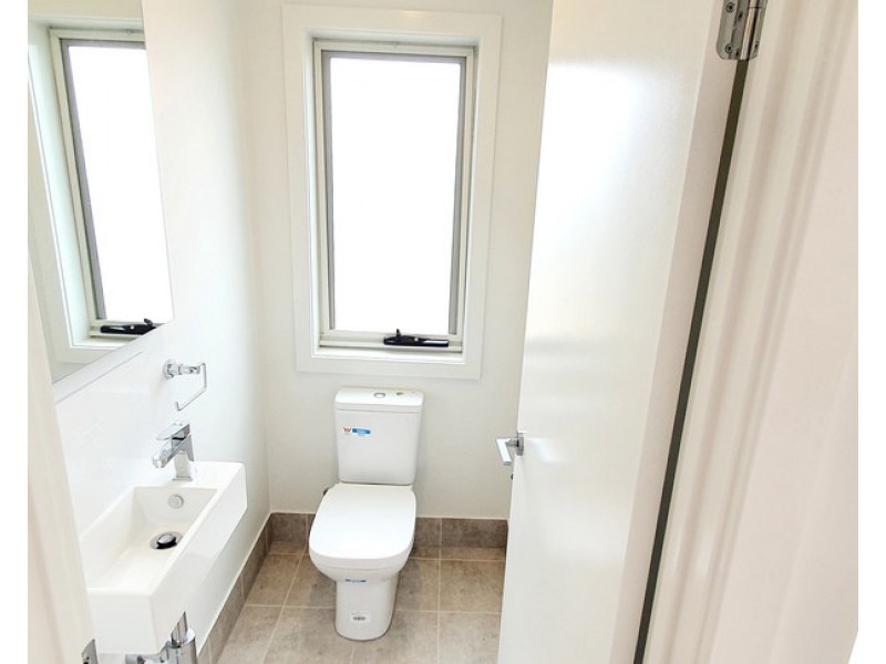 29 Antill Street, Thirlmere NSW 2572