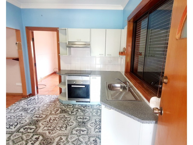 40 KARABAR STREET, Fairfield Heights NSW 2165