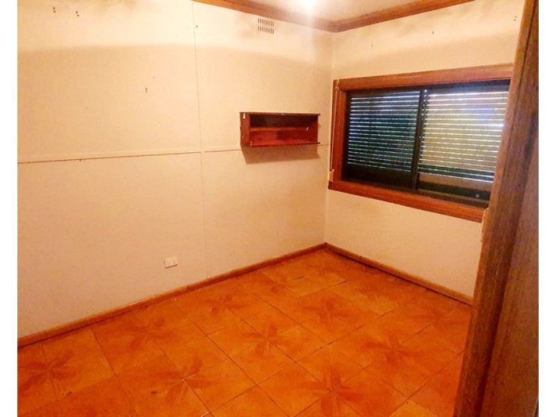 40 KARABAR STREET, Fairfield Heights NSW 2165