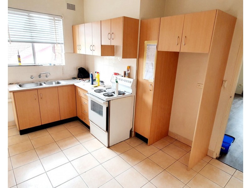 1/28 FLORA STREET, Roselands NSW 2196