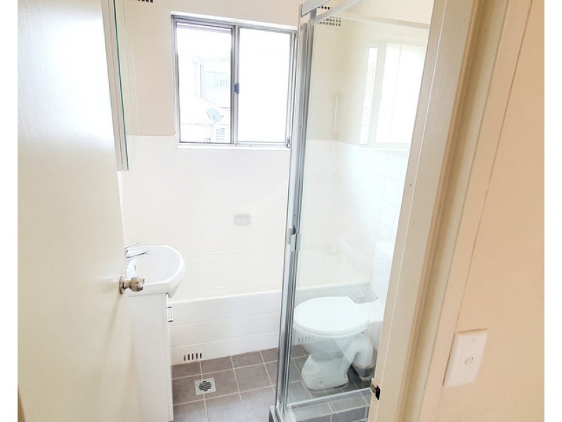 6/28 FLORA STREET, Roselands NSW 2196