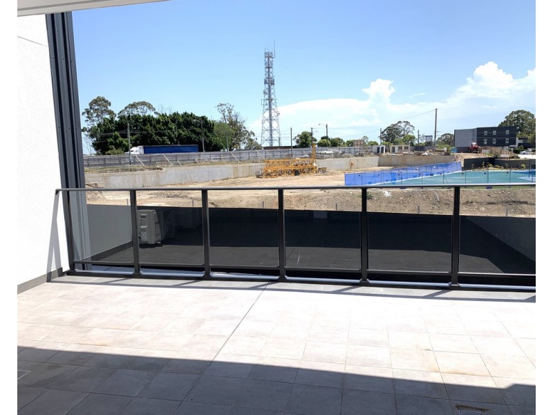 12/24 Hillcrest Avenue, Greenacre NSW 2190