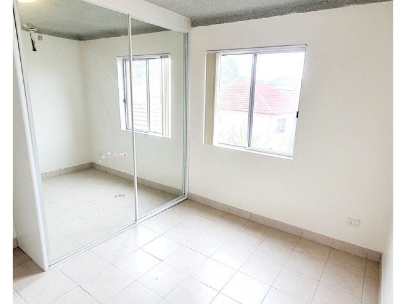 4/91 SMART STREET, Fairfield NSW 2165